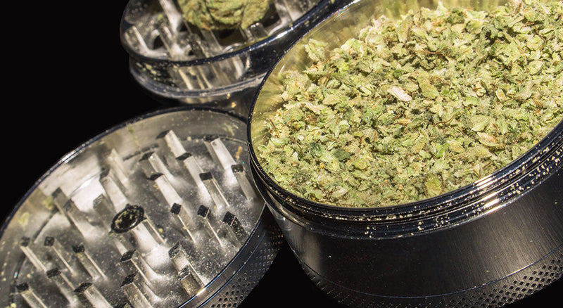 Four Benefits Of Using A Handheld Herb Grinder