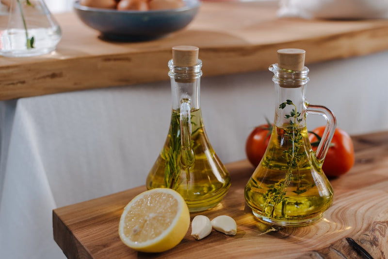 Create Culinary Magic with the Ultimate DIY Garlic-Infused Olive Oil Recipe