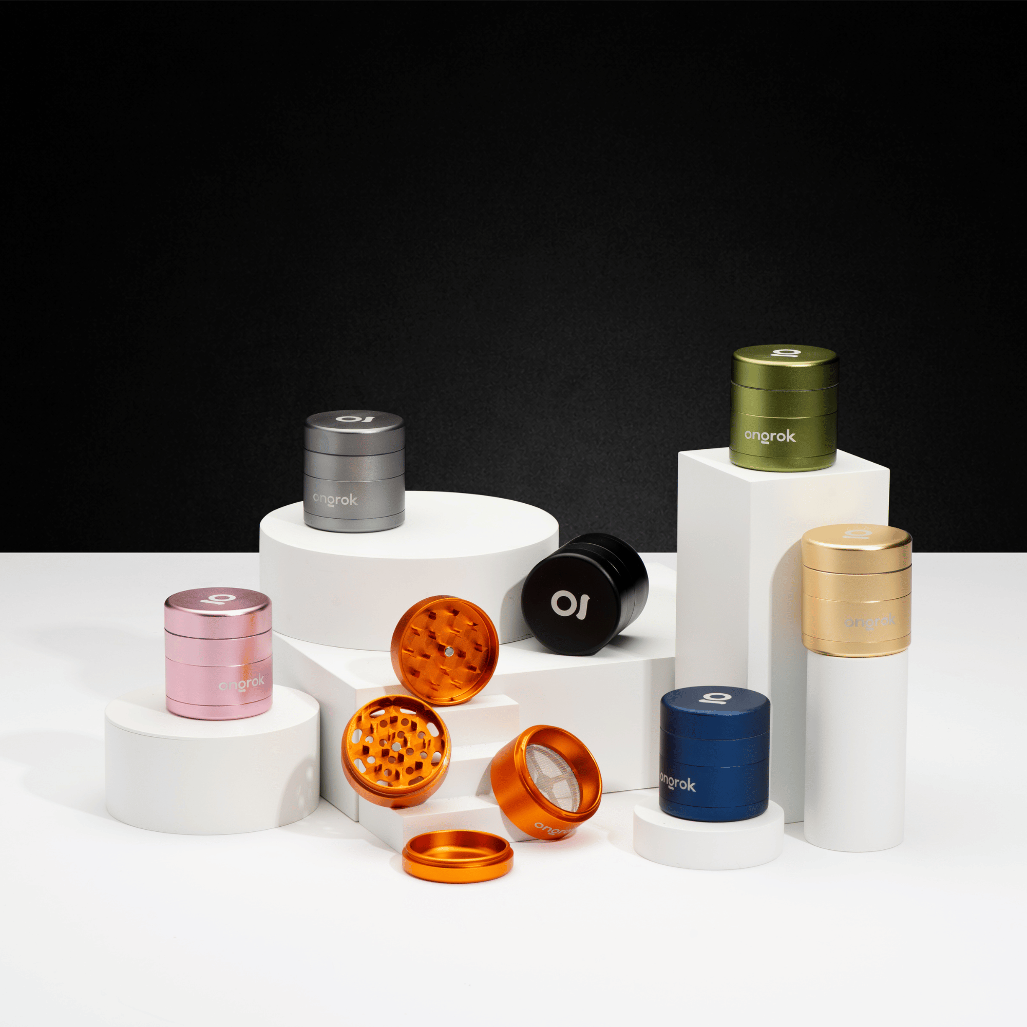 ONGROK 55mm (2.2in) 4 Piece EZ Open Herb Grinder